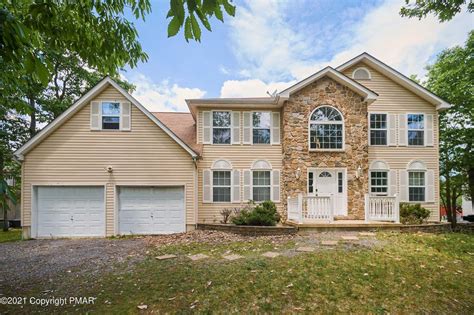 Shawnee on Delaware, East Stroudsburg, PA Real Estate