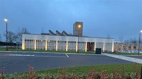 Shay grange crematorium postcode.  Feb 2, 2026 · Shay Grange Crematorium 4.  Moovit ...