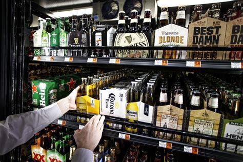 5 มี.ค. 2562 ... ... purchase alcohol, regardless of age. Each location also abides by time-of-day sales restrictions on alcohol. Sheetz currently sells beer in .... 