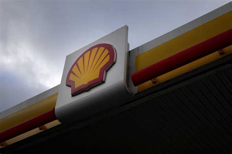 Shell ditches lower oil production target but insists it’s committed to cutting emissions
