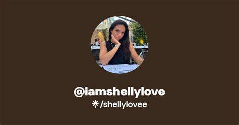 Shellylove Naked