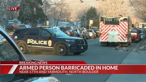 Shelter-in-place issued for barricaded person inside Boulder home