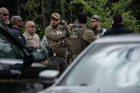 Sheriff: Suspect in Texas shooting that killed 5 neighbors caught hiding in house under laundry (CORRECTS: A previous APNewsAlert erroneously reported that the statement came from the FBI)