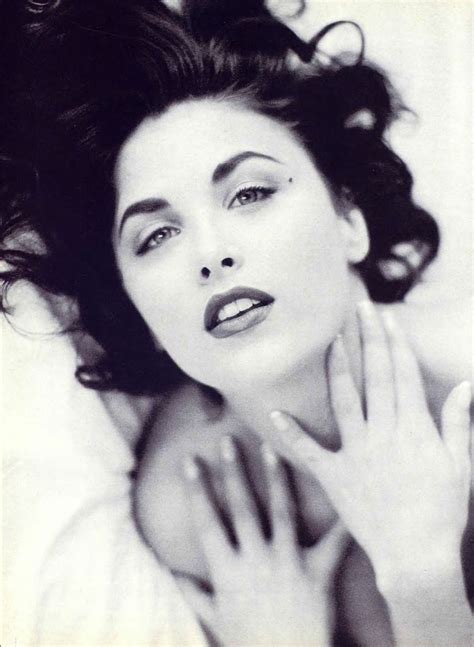 Oct 6, 2023 · Yes! :) Sherilyn Fenn nudity facts: she was last seen naked 12 years ago at the age of 45. Nude pictures are from TV Show Shameless (2011). her first nude pictures are from a movie The Wraith (1986) when she was 21 years old. we list more than four different sets of nude pictures in her nudography. This usually means she has done a lot of ... 