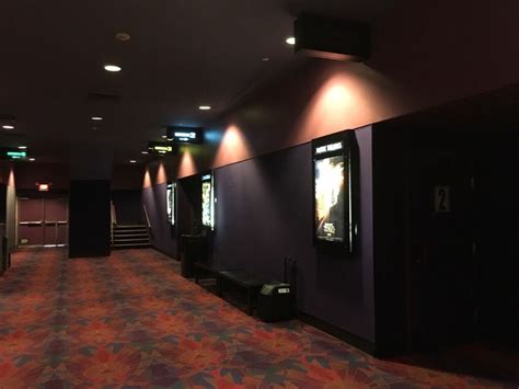 Sherman oaks cinema. Regal. At Regal Sherman Oaks Galleria, the theatre is now open and features 16 state-of-the-art auditoriums playing the latest blockbusters. The best place to watch a movie just … 