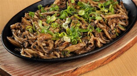 Shimeji & Oyster Mushroom: Crispy Deep Fried Mushroom Recipe