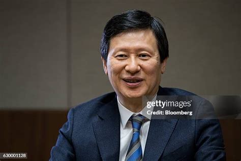 Shin Dong-joo - Wikipedia