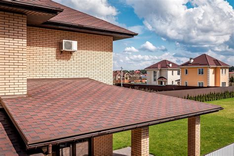 Shiny roof costs homeowner $40k in neighbourhood ... - 9News