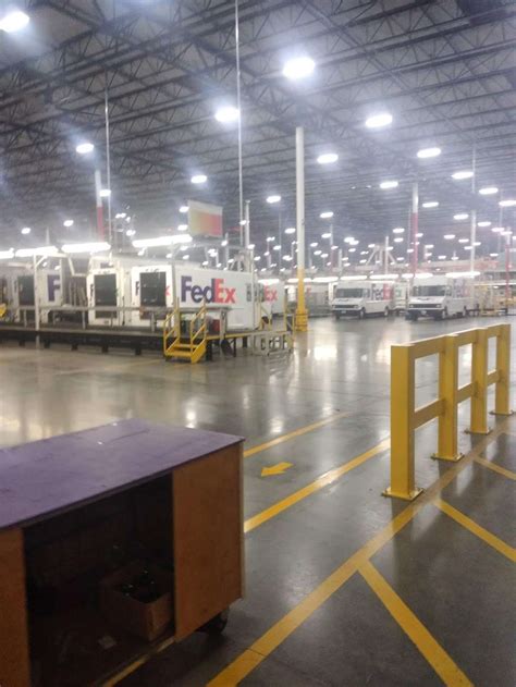 Shipping locations near you FedEx Carol Stream