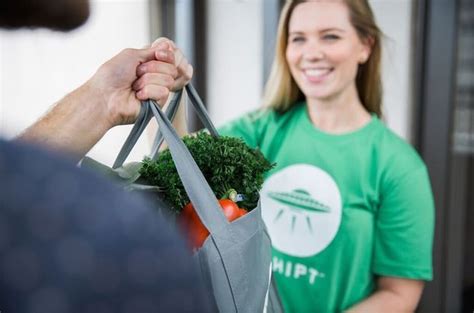 Shipt delivering. Shipt members will get unlimited delivery on all orders over $35!*. If you do not have a Shipt membership, a delivery fee will be added at checkout to help cover the costs of shopping and delivery. *Note: Deliveries under $35 with a Shipt membership will incur a $7 fee and applicable service fees per order. One-time deliveries will incur both a ... 