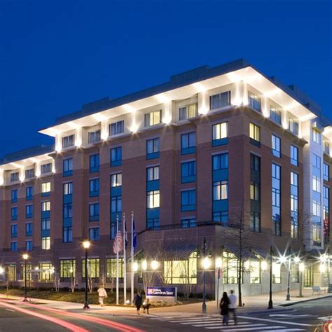 Shirlington Hotels: 3,396 Cheap Accommodation in Shirlington