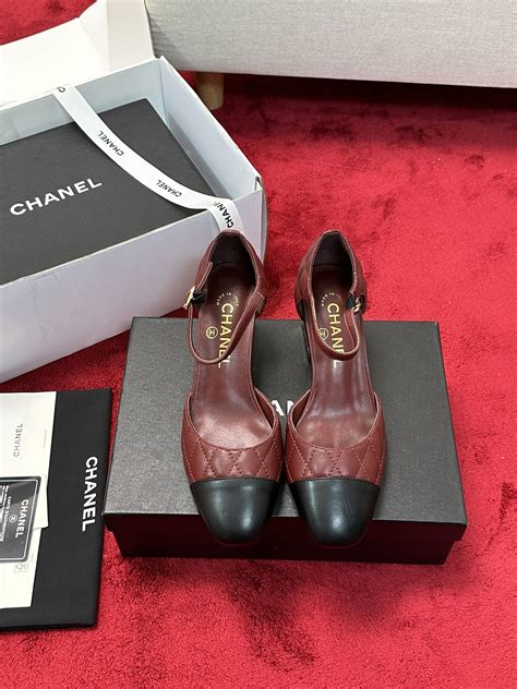 Shoes CHANEL Page 5. 