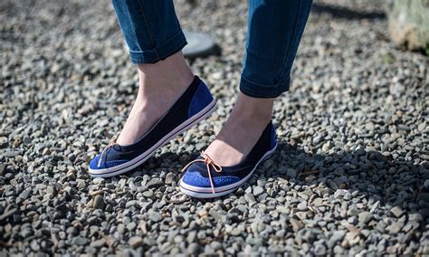Shoes for bunions. In fact, all of Vionic’s shoes are made with podiatrist-designed footbeds that can help with plantar fasciitis in addition to bunions, heel spurs, and lower back pain, according to the brand. 