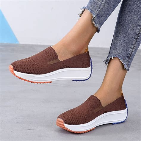 Shoes for plus size women. bigonshoes.com.au 