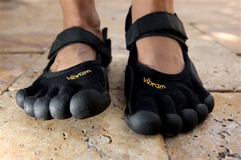 Shoes that look like feet. Vibram Women's KSO EVO. $110 at Amazon. The footwear experts at the Good Housekeeping Institute have been testing all types of shoes and insoles for decades, from the best walking sandals to ... 