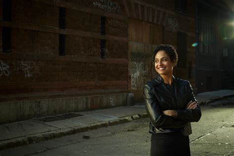 Shola Lynch &ndash; Wikip&eacute;dia, a enciclop&eacute;dia livre