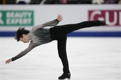 Shoma Uno of Japan repeats as world figure skating champion