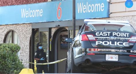 Shooting at east point train station. Getting help at the gas pump is a huge bonus. Gas rewards cards are a great way to build up points for those all-important discounts. Fuel card rewards are a win-win – the gas stat... 