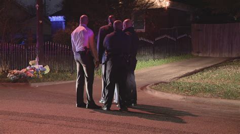 May 14, 2023 · May 14, 2023 / 3:49 PM / CBS Texas. DALLAS (CBSNewsTexas.com) — Dallas police are investigating a shooting that left one man dead in central Oak Cliff early Sunday morning. Around 1:20 a.m. May ... . 