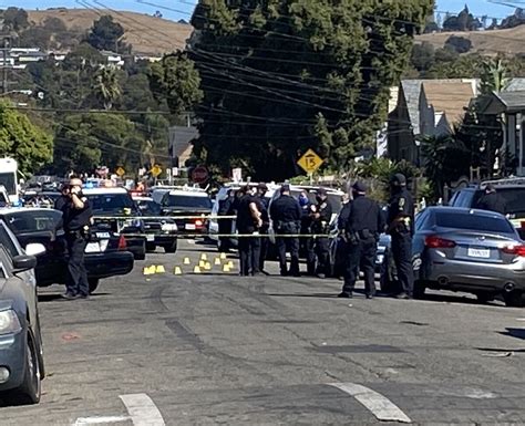 Shooting leaves one injured in Oakland early Sunday morning