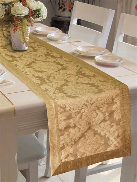 Shop Fancy Table Runners Online in India - Myntra