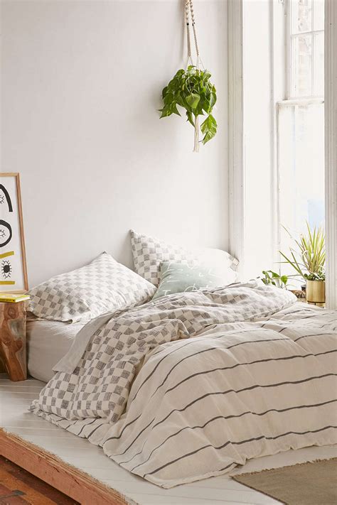 Shop these 30 cute and cozy Urban Outfitters sleep …