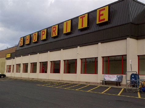 ShopRite of Hillsdale, 372 Broadway, Hillsdale, NJ, Restaurants