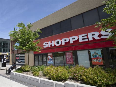 Shoppers Drug Mart moves away from medical cannabis