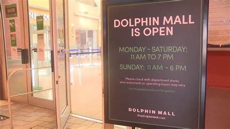Shoppers ready to take advantage of Black Friday deals at Dolphin Mall