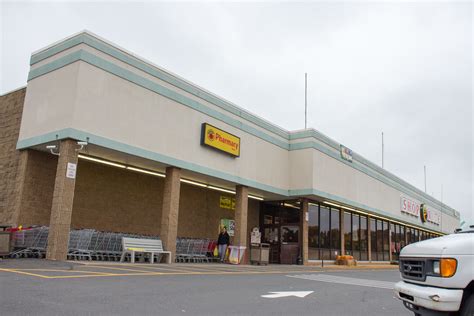 Shoprite old bridge nj. The new ShopRite in Old Bridge expected to open next month is looking to fill hundreds of full- and part-time positions. ShopRite plans to hire approximately 300 employees ahead of the official ... 