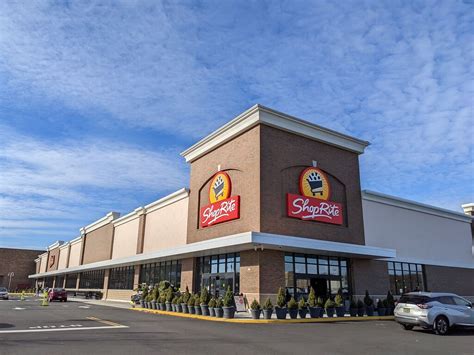 Shoprite wayne nj. Inserra Supermarkets Inc. opened its largest ShopRite store in Wayne on Oct. 31. The 80,000-square-foot store at 30 Wayne Hills Mall features a Patsy’s Butcher meat department with trained ... 