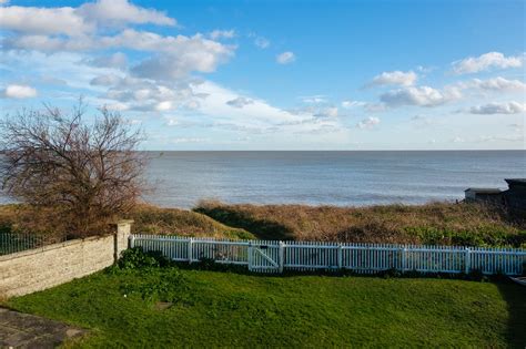 Shore Cote, Thorpeness - sleeps 10 guests in 5 bedrooms 【 …