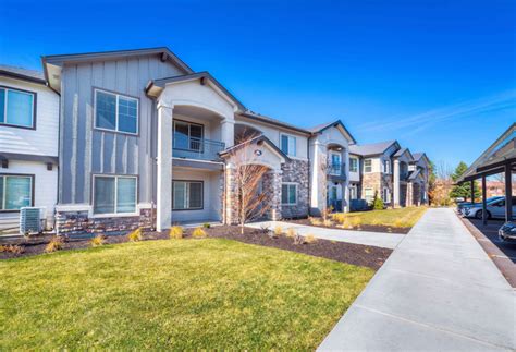 Short Term Rentals in Eagle, ID Apartment Finder