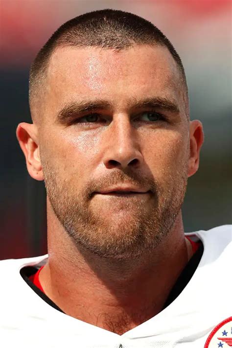Short travis kelce haircut. Travis Kelce is untangling a rumor about his hair. During a pre- Super Bowl interview with ESPN on Tuesday, the Kansas City Chiefs tight end, 34, took a moment to set the record straight about his ... 