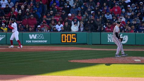 Shorter pitch clock among new MLB rule changes approved for 2024
