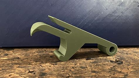 Shotgun beer opener. Aug 15, 2019 · 3-IN-1: Shotgun beer opener, bottle opener, can tab opener ; ULTIMATE PARTY TOOL: Made of ultra hard nylon 66 plastic and stainless steel bottle opener ; COMPACT: Fits in your pocket and on your keychain so you can be the hero of any party ; PARTY FAVORS: 10 pack, great giveaway gift to kickoff your party 