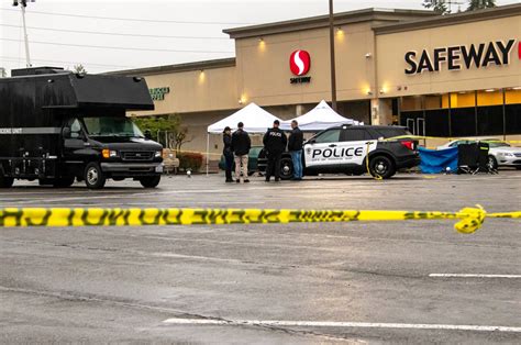 Shots fired in parking lot of SF Safeway after robbery: police
