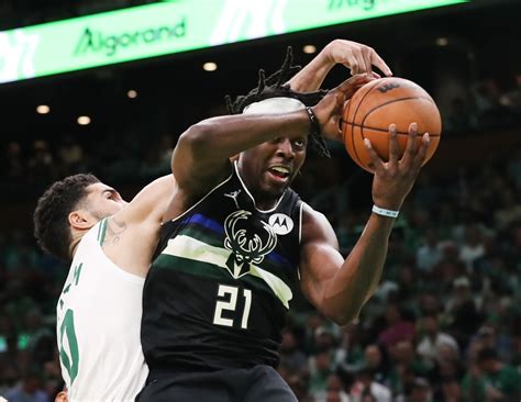 Should Celtics pursue Jrue Holiday after Bucks’ surprising trade for Damian Lillard?