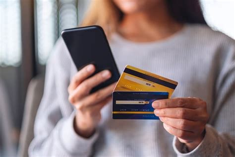 Should i upgrade my credit card. Keeping a card account open by upgrading or downgrading allows you to maintain the same overall credit limit. » SEE: 8 times to rethink a credit card product-change. 6. You want to avoid a hard ... 