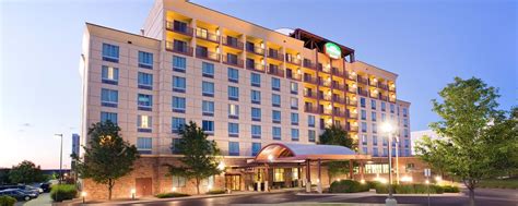 Show me hotels near me. Things To Know About Show me hotels near me. 