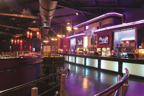 Showbar. Kittys Showbar, Liverpool. 5,844 likes · 132 talking about this · 7,222 were here. Entertainment venue with live cabaret, drag , singers , and sporting events Cheap drinks permanently 