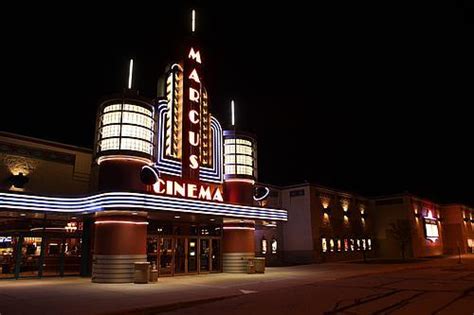 Showtimes at Marcus Ridge Cinema