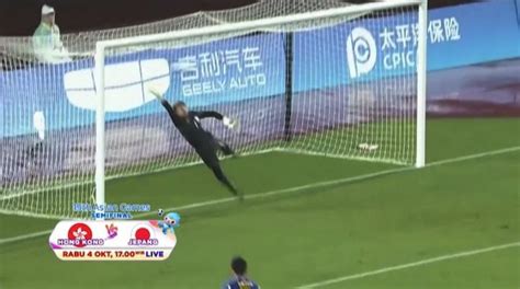 Siang hari ini live tercepat hongkong. Mimpi main sepak bola.