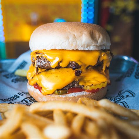 Sickies garage burgers & brews. Fargo, North Dakota-based Sickies Garage Burgers & Brews moves closer to bringing its menu of 50 burgers and 50 brews to Town Square this fall, and for those unfamiliar with the chain can expect a ... 