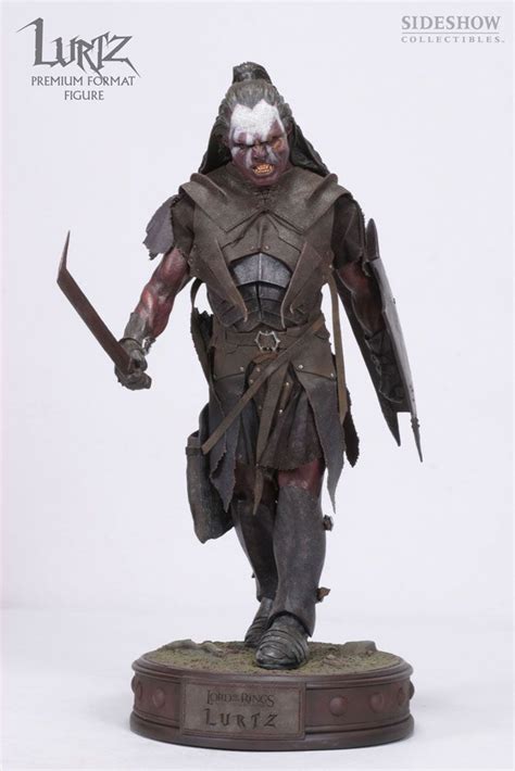 Sideshow LOTR Uruk-Hai Lurtz Premium Format statue 360