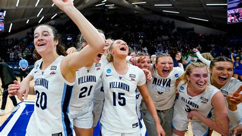 Siegrist leads Villanova into Sweet 16 for 2nd time ever