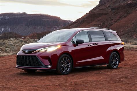 Jul 28, 2021 · Edmunds tested the Sienna Hybrid on a 3,000-mile trip to Montana and found it achieved 32 mpg on the highway. The minivan also proved comfortable, capable and reliable on dirt roads and in the snow. . 