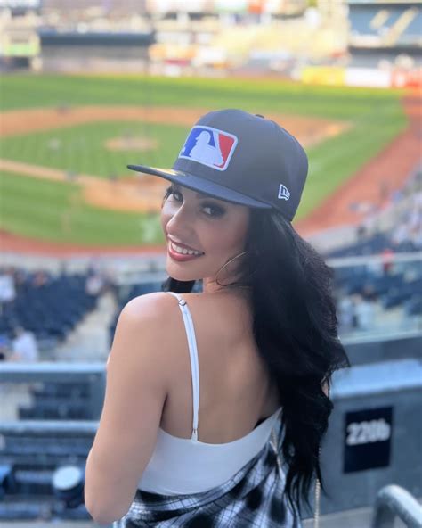 Siera santos instagram. 1K views 1 year ago. In honor of Women's History Month, check out some highlights from Siera Santos' on-air talent career with MLB Network ...more. 