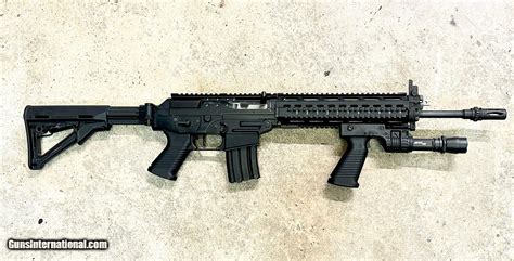 Sig 556 swat handguard.  The Samson&rsquo;s scope mounting base feature...