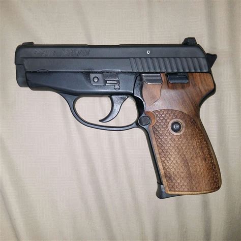 Sig Sauer P239 Lasers. Lasers types. Handguns such as Si